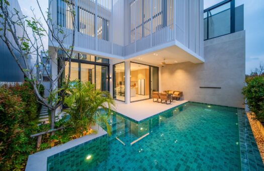 Larimar Villa – Chalong
